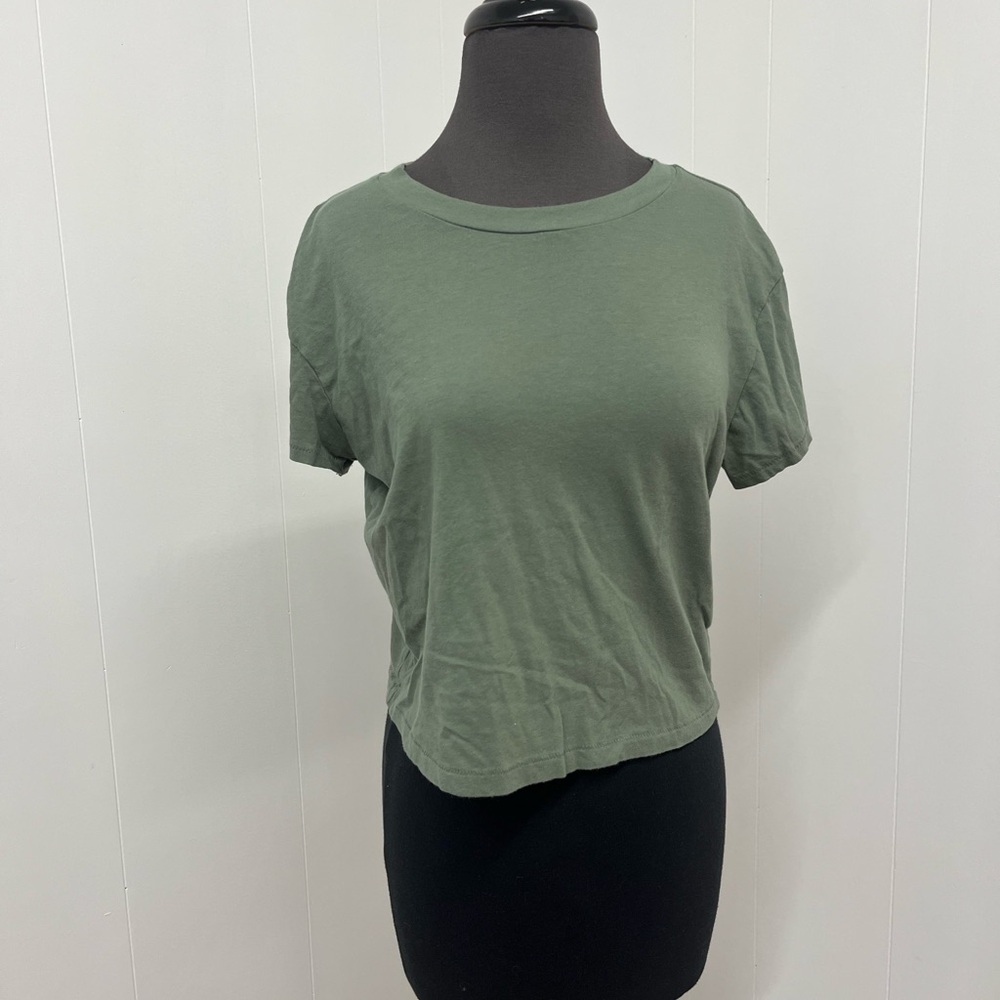 Aeropostale Sage Green Short Sleeve Tee